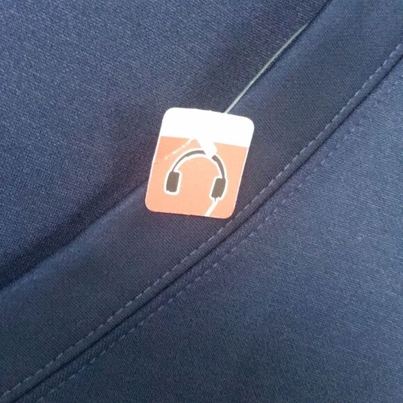 Russell Hoodie NWT Sz M - Picture 7 of 13